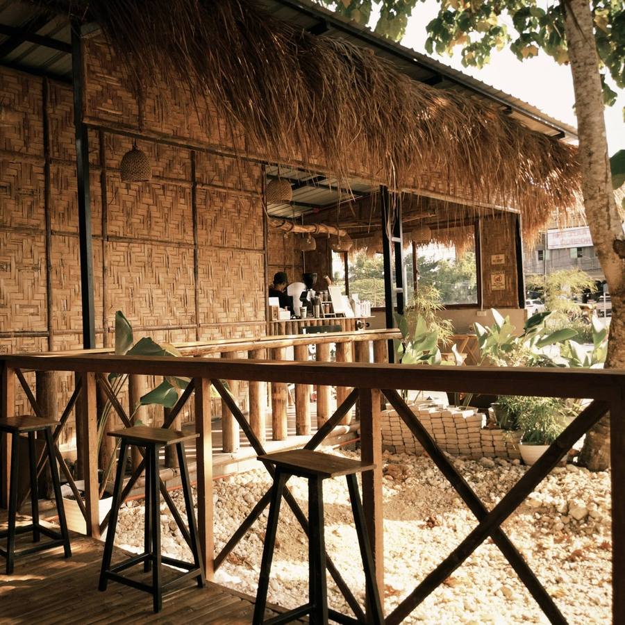 Lakbai Café