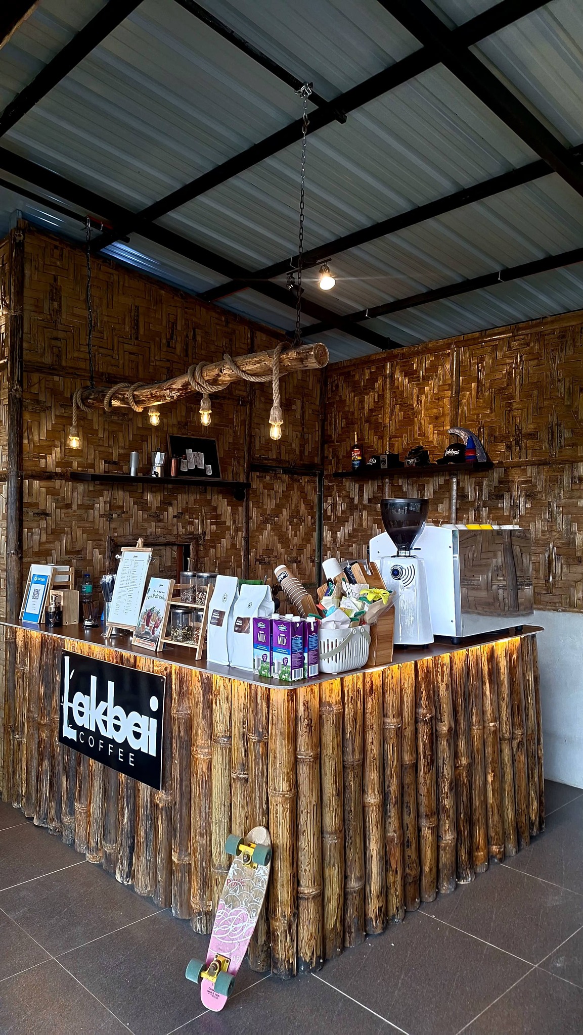 Bar counter